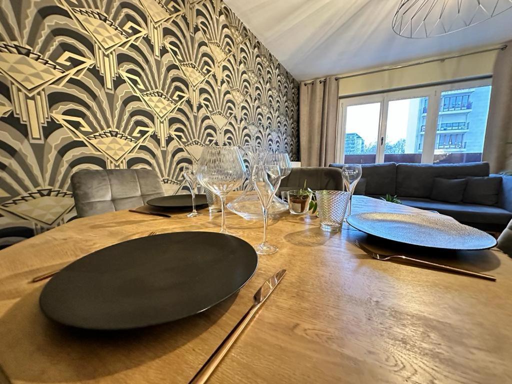 Appartement Flechambault Face A La Basilique Avec Terrasse Reims